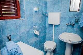 Дома для отпуска Holiday Home Dubovik Цетине Дом с 2 спальнями-20