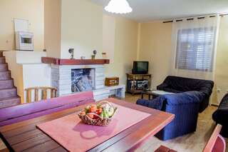 Дома для отпуска Holiday Home Dubovik Цетине Дом с 2 спальнями-3